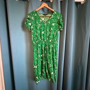 Banana Republic Factory Puff Sleeve Dress Kelly Green floral print V-neck